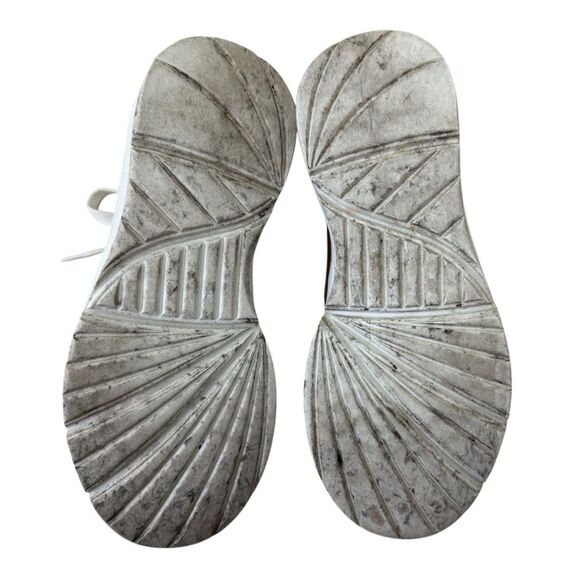 Holographic and Metallic Steve Madden Girls Jmemory Sneakers Size 5 - Picture 5 of 7